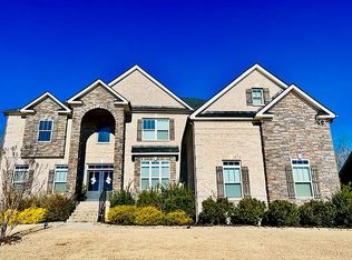 305 Tuxedo Ln, Greer, SC 29651