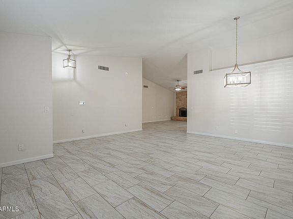 3rd image of 1225 E SAN ANGELO Avenue
