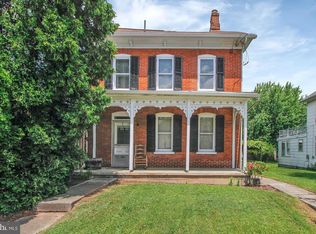 169 W King St, Abbottstown, PA 17301