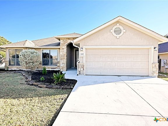 2nd image of 2207 Hazelwood