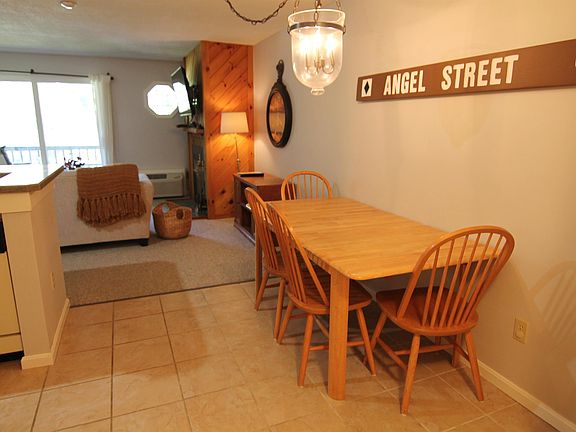 4th image of 10 Lakeside West Drive #60