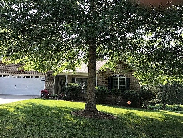 1st image of 1572 Farmington Hills Dr