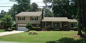 Home for Sale in Virginia Beach, Virginia $399,500