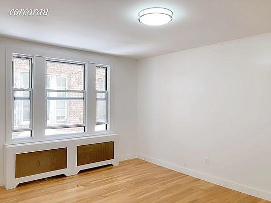 5th image of 68-43 Dartmouth St #B