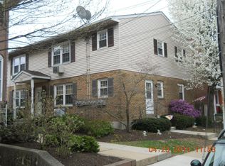 10 W 3rd St APT 4, Lansdale, PA 19446