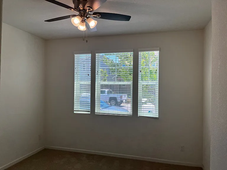 1614 Lion St — Photo 14