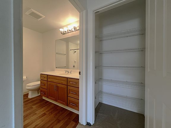 5th image of 91-1035 Kamaaha Ave APT 1702