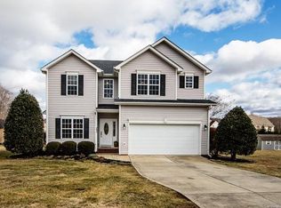 290 Brook Glen Dr, Mooresville, NC 28115