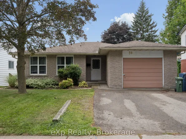 39 Keats Cres, Guelph, ON N1G 3B1