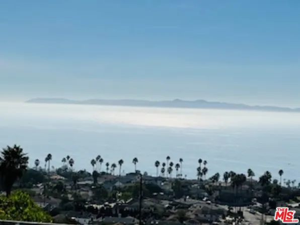 1837 Palacios Dr, San Pedro, CA 90732