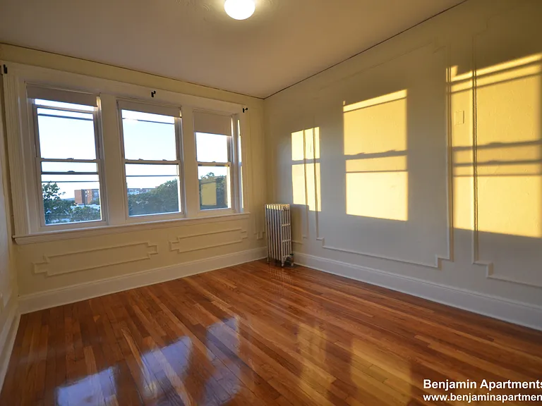 1800 Commonwealth Ave #32 — Photo 6