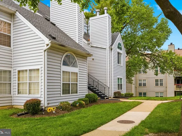 14053 Vista Dr APT 147, Laurel, MD 20707