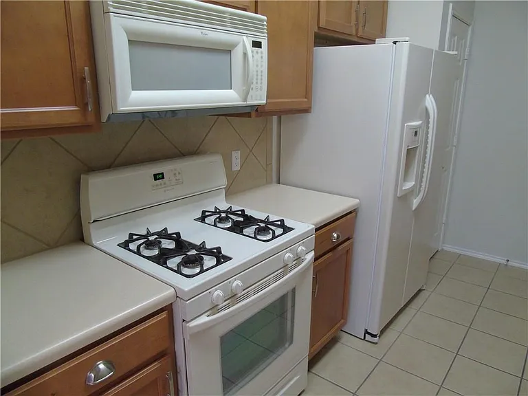 16100 Great Oaks Dr #4103 — Photo 7