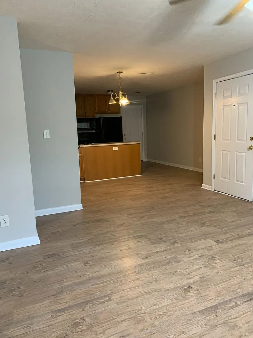 505 Law Rd — Photo 3