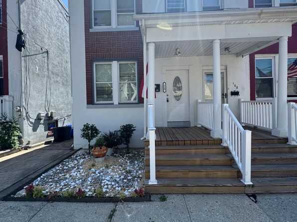 110 Rector St #1
