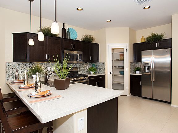 Elegant kitchen with island