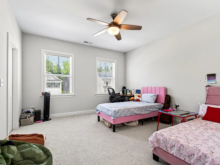 125 Fairport Ln — Photo 25