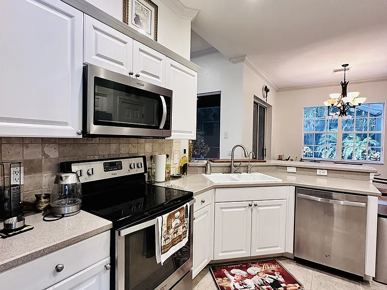 15830 Delaplata Ln — Photo 13
