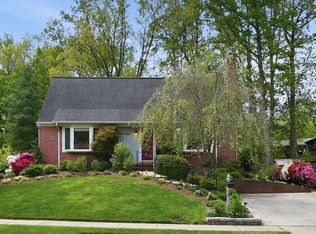 7006 Barnack Dr, Springfield, VA 22152
