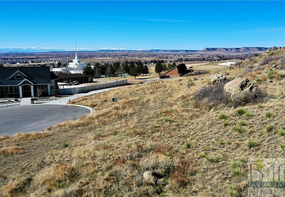 2nd image of 4679 Palisades Park Dr