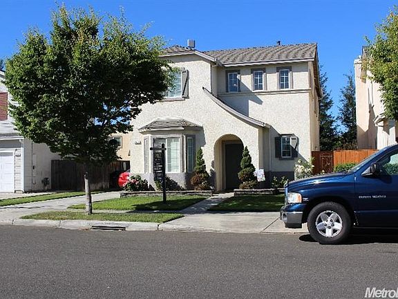 2nd image of 2454 Terralinda Dr