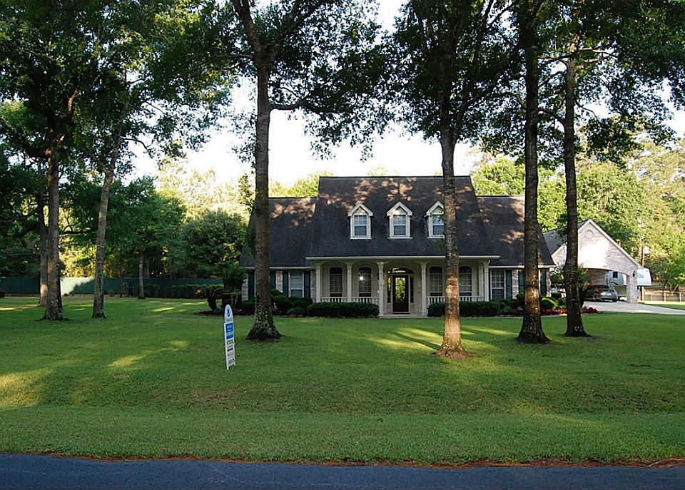1st image of 22315 Three Pines Dr