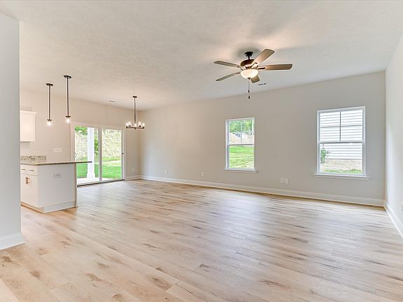 3rd image of 426 Mill Stone Ln