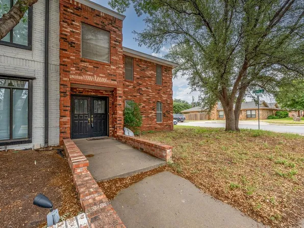 3200 Dentcrest Dr, Midland, TX 79707