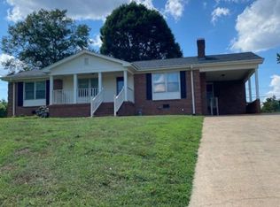 147 Dover Rd, Spartanburg, SC 29301