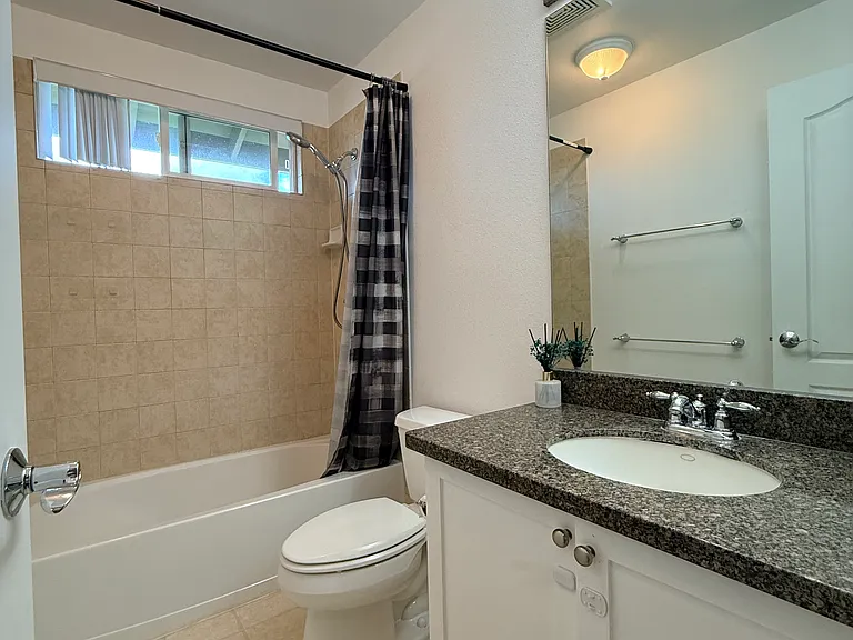 92-1512 Aliinui Dr #1 — Photo 32