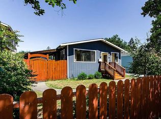 242 Jackson Ave, Redwood City, CA 94061