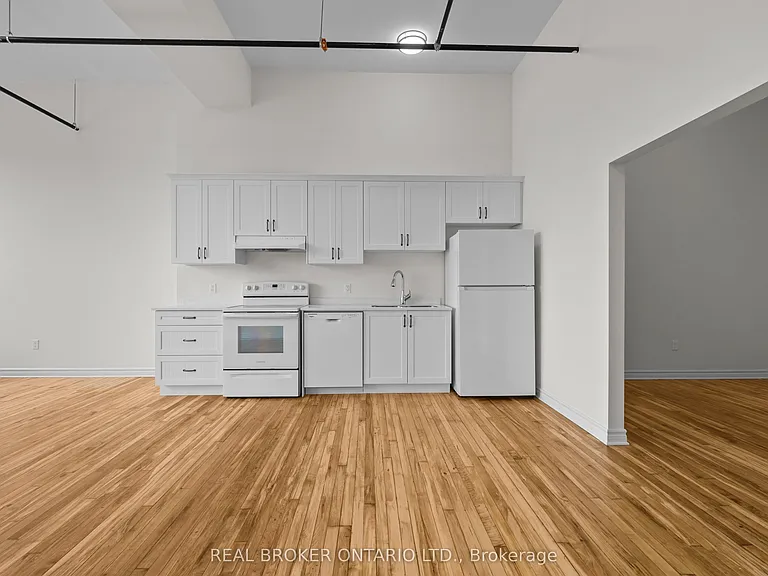 150 Mill St #115 — Photo 8