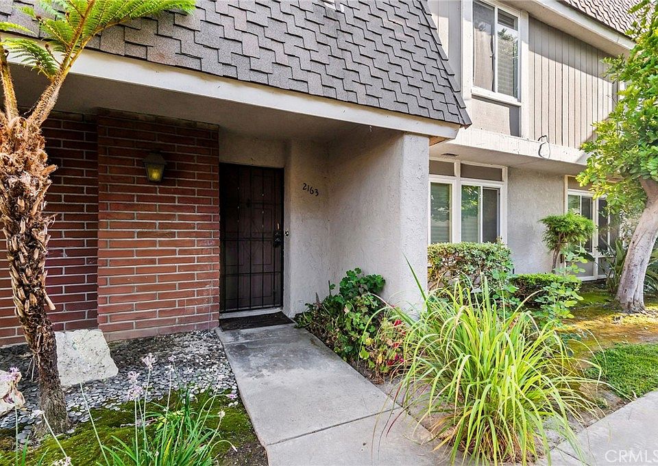 1st image of 2163 W Essex Cir