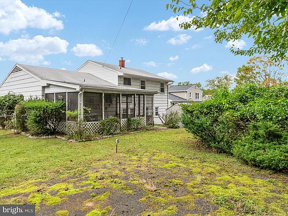 2nd image of 8403 Downey Dale Dr