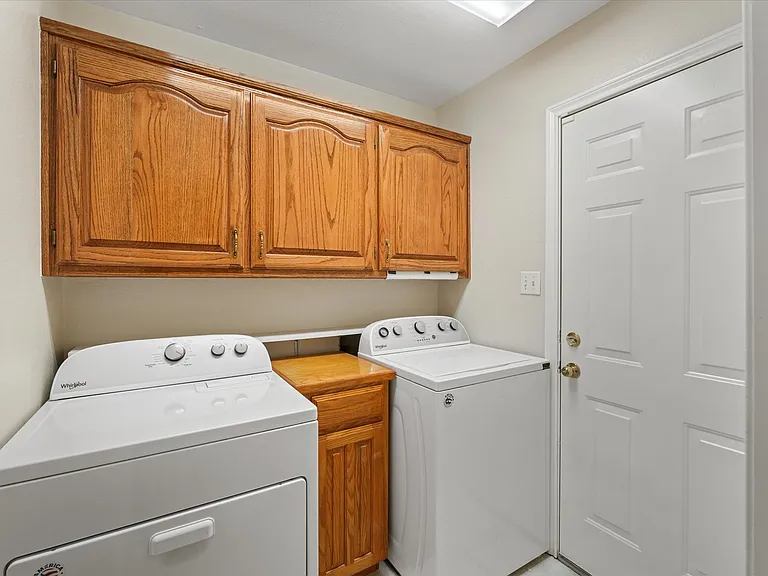120 Hope Cir — Photo 13