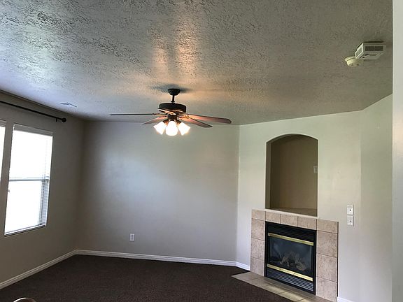 2nd image of 4178 W Stonehedge St