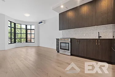 875 4th Avenue, #401