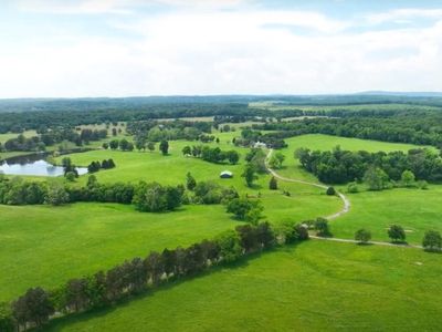 8792 Rogues Rd, Warrenton, VA, 20187