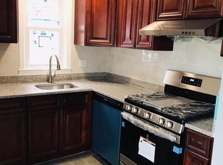 68 Beach St APT 2, Quincy, MA 02170