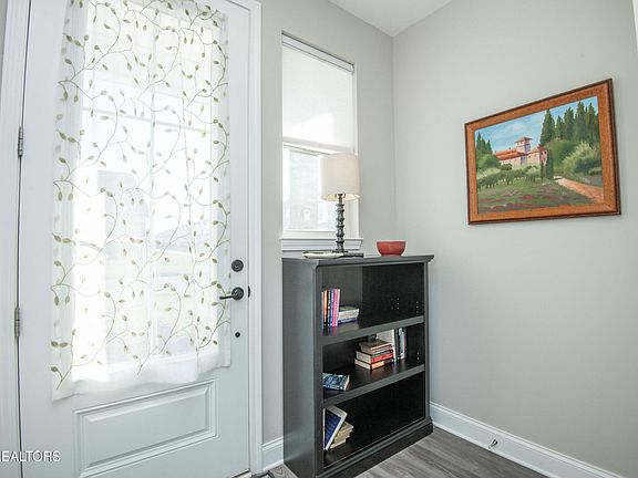 4th image of 172 Scout Way