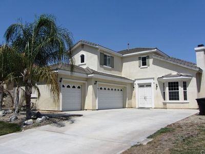 9231 Sycamore Ln, Fontana, CA, 92335