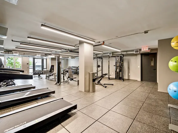 2605 Snyder Avenue image 22 of 31