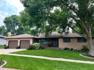 1400 Charolais Dr, Norfolk, NE 68701