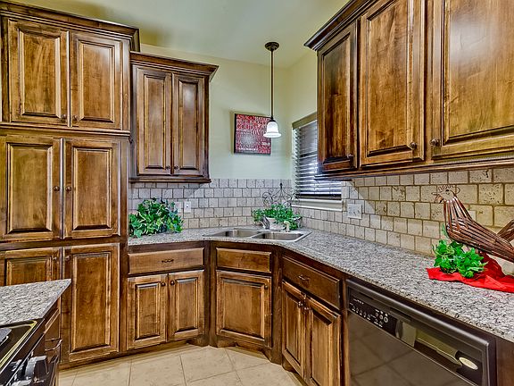 4th image of 8520 Saint Michael Ct