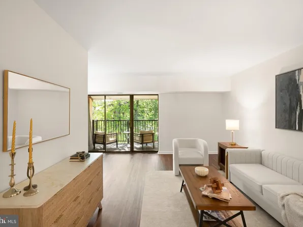 2238 Castle Rock Sq APT 22C, Reston, VA 20191