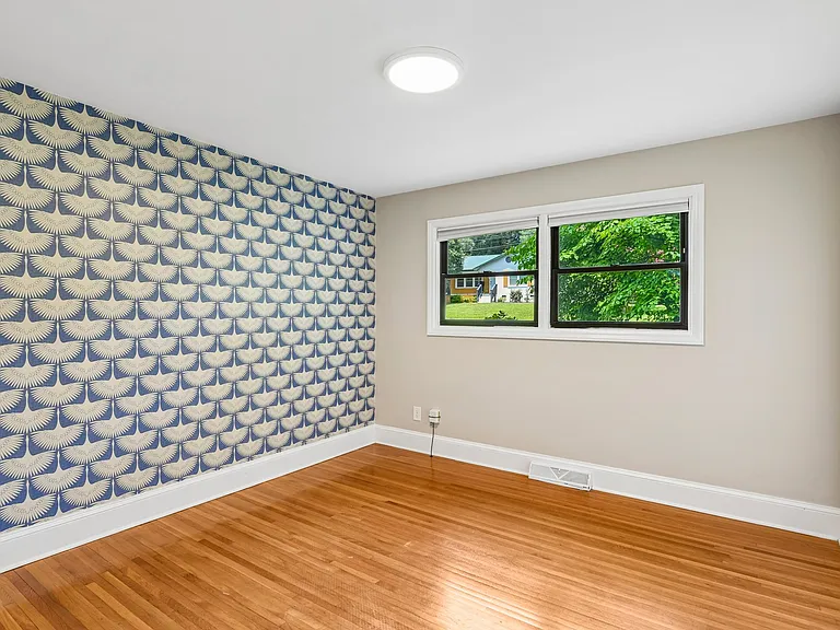 1031 Cutler Pl — Photo 21