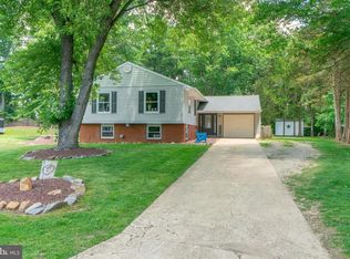 6 Gloria Ct, Bear, DE 19701
