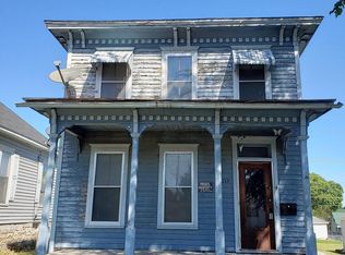 715 Oak St, Carthage, MO 64836