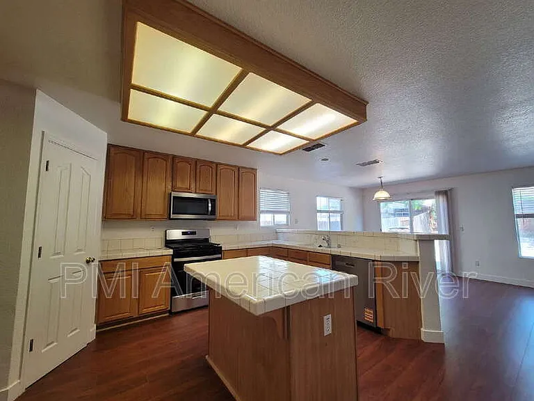 1375 Pintail Way — Photo 6