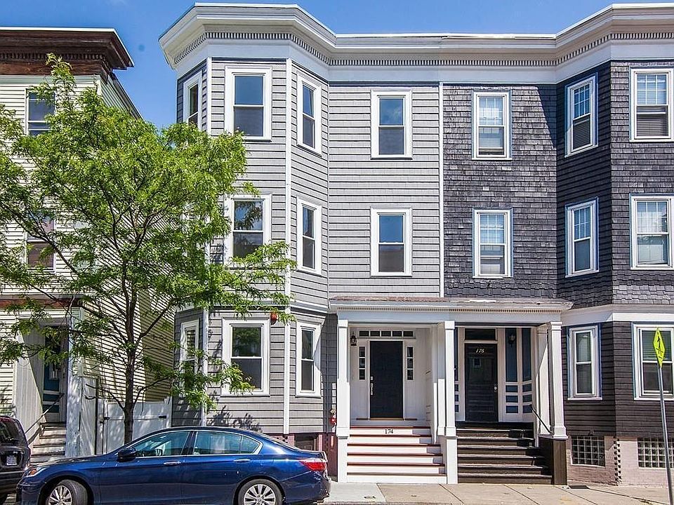 2nd image of 174 L St Unit 2